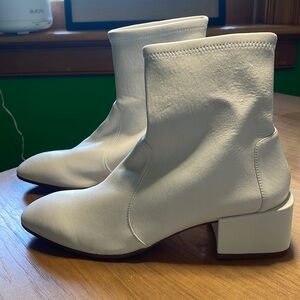 Stuart Weitzman Cream Leather block heel booties